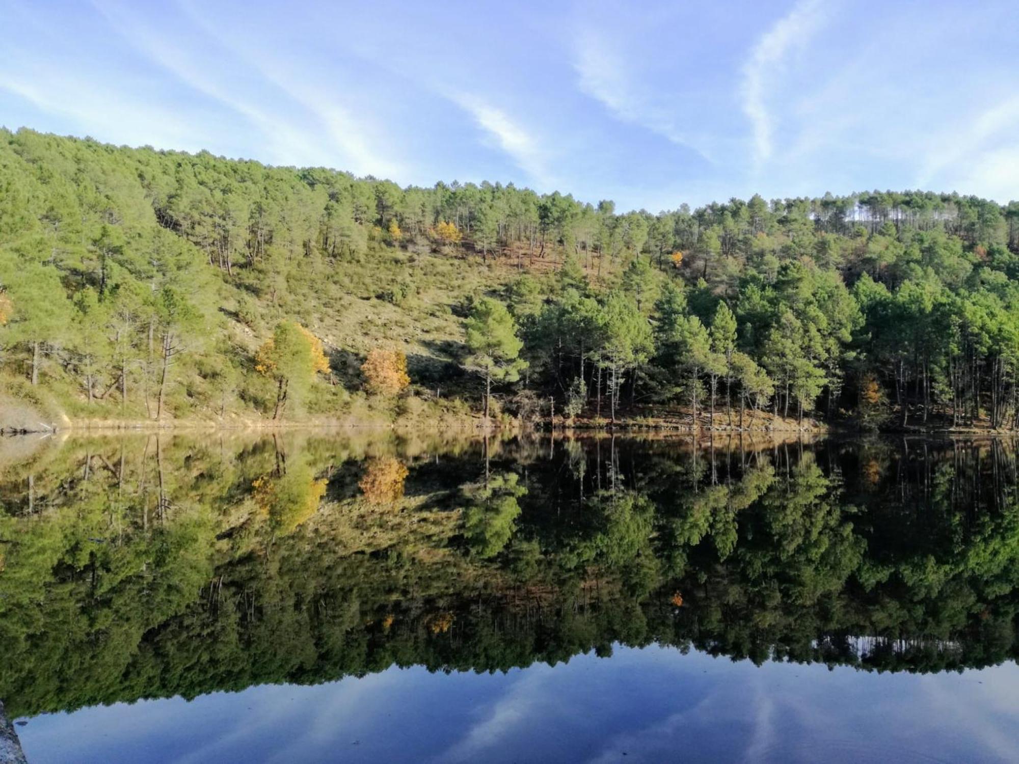 Ruralrut En El Tiemblo Precios Especiales A Partir De 7 Noches, Wifi, Cabina De Hidromasaje, Aire Acondicionado, Zonas De Bano Naturales Cercanas Eksteriør bilde